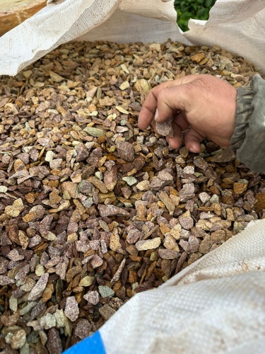 Златолит персиковый декоративная каменная крошка купить в Майкопе