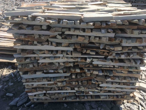 Горбушка златолит золотистый для облицовки купить в Майкопе