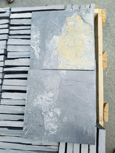 каменная плитка чёрная